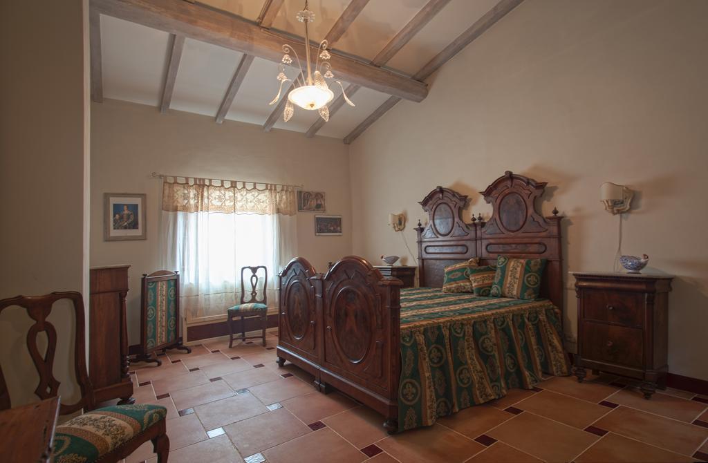 Villa Humbourg Certaldo Buitenkant foto